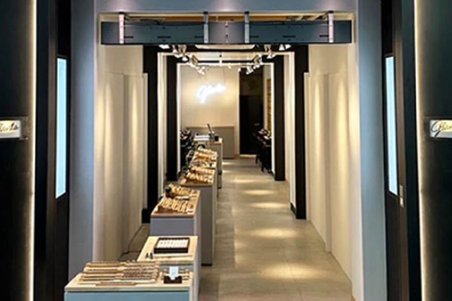 Osaka Shinsaibashi Store