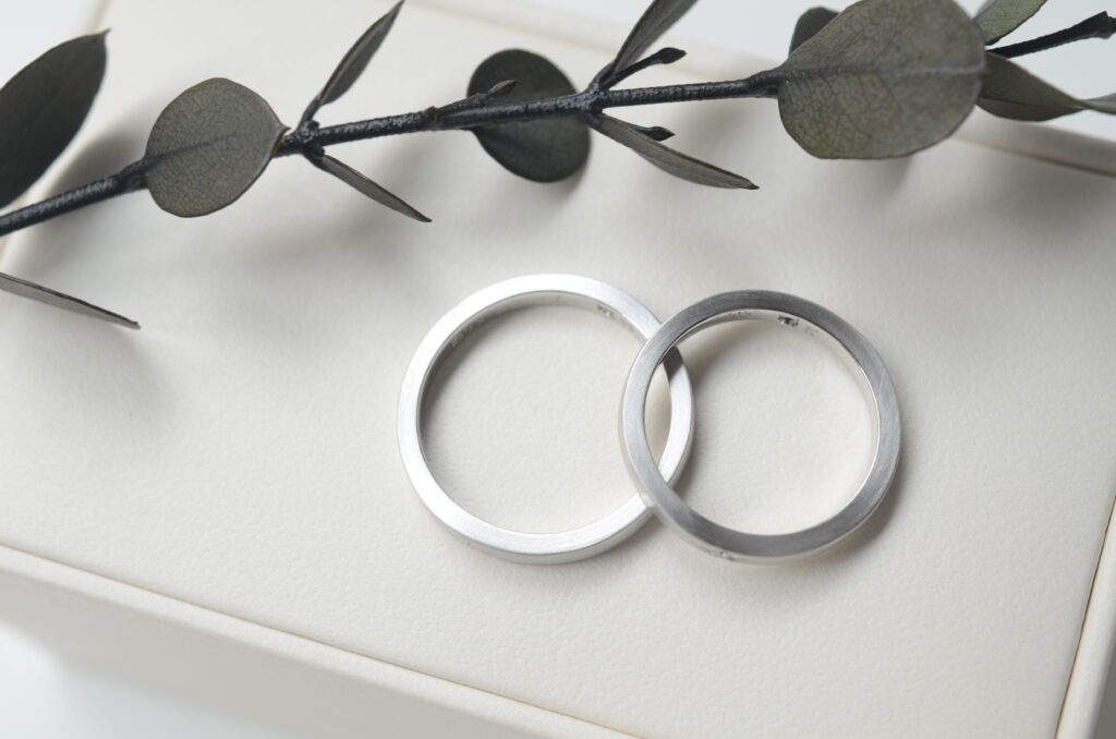 結婚指輪　シンプル